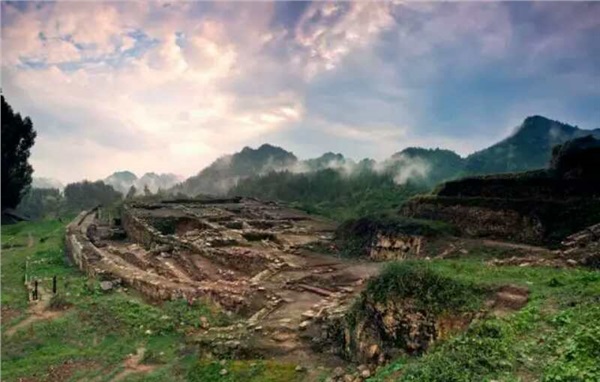 世界遺產(chǎn)老司城、不二門、猛洞河漂流2日游